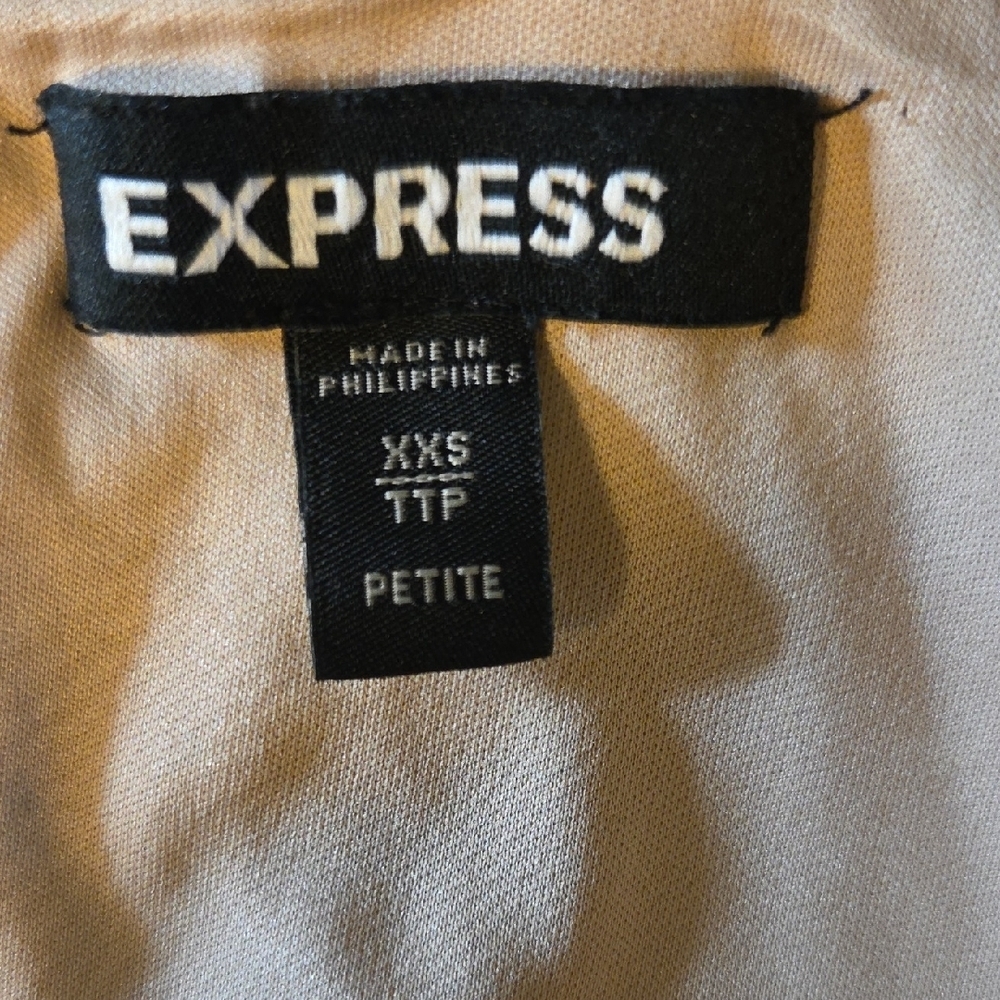 Express Black Lace Jumpsuit with Elegant Silhouette - Picture 3 of 3